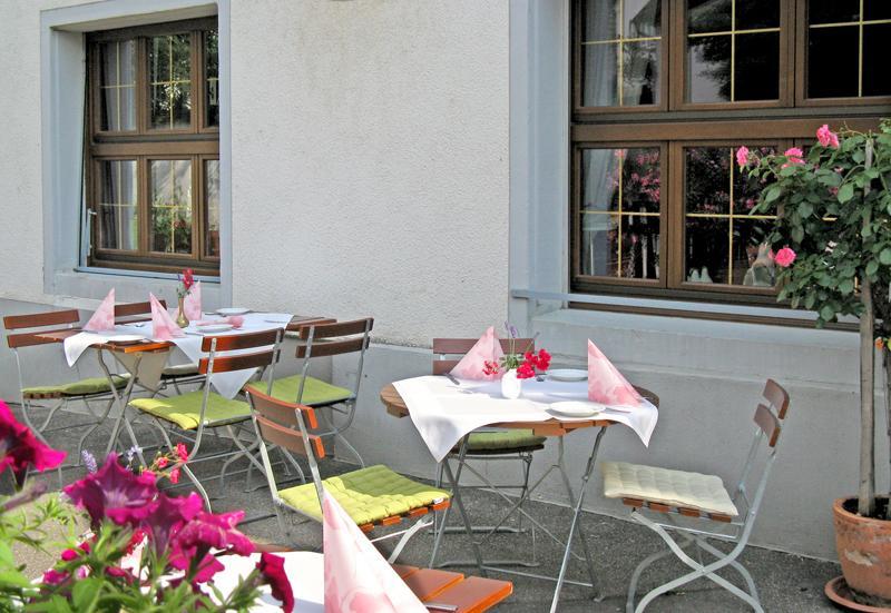 Hotel Restaurant Engel Pfaffenweiler Екстериор снимка