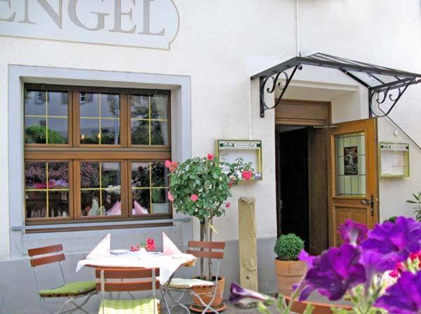 Hotel Restaurant Engel Pfaffenweiler Екстериор снимка