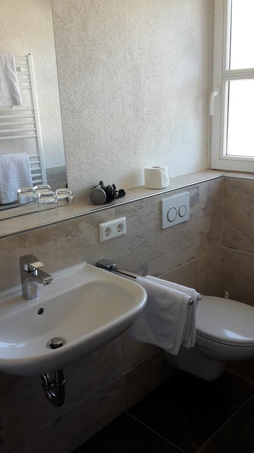 Hotel Restaurant Engel Pfaffenweiler Екстериор снимка